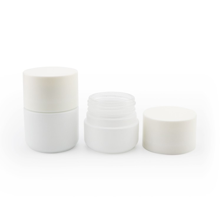 5g white child resistant jar 5g white child resistant jar