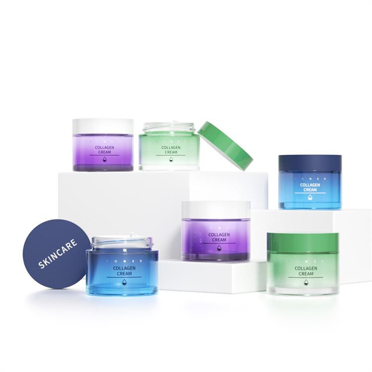 small cosmetic sample containers