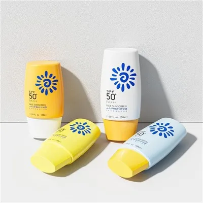 Custom Personalized Sunscreen Bottles 30ml 50ml Squeeze Bottle PE Material