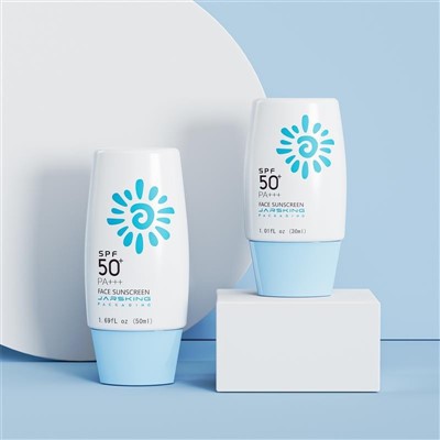 Custom Personalized Sunscreen Bottles 30ml 50ml Squeeze Bottle PE Material