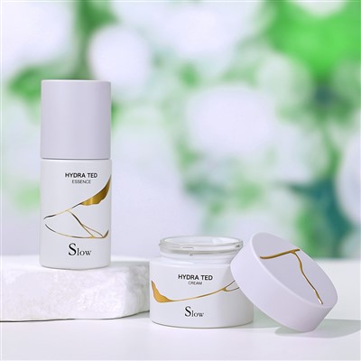 Luxury Skincare Packaging 100ml Custom Cosmetic Bottles