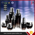 Wholesale 30ml 40ml 60ml 100ml 120ml Luxury Glass Empty Bottle/Cosmetic Glass Bottle Packaging for Skincare Gold/Silver Cap