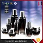 Wholesale 30ml 40ml 60ml 100ml 120ml Luxury Glass Empty Bottle/Cosmetic Glass Bottle Packaging for Skincare Gold/Silver Cap