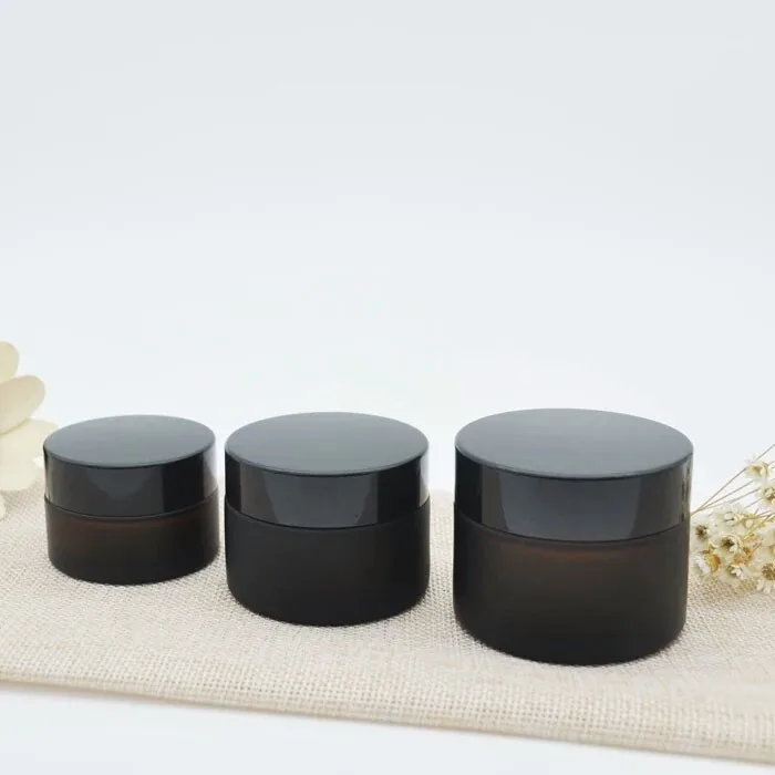 Stock al por mayor 30 G 50 G Contenedor de embalaje de maquillaje vacío Tarro...
