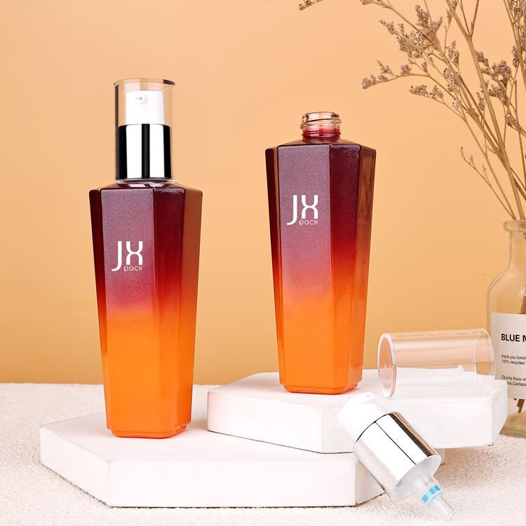 Packaging Design Of Lotion Pump Bottle