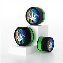 צנצנת זכוכית ירוקה קטנה חסינת ילדים