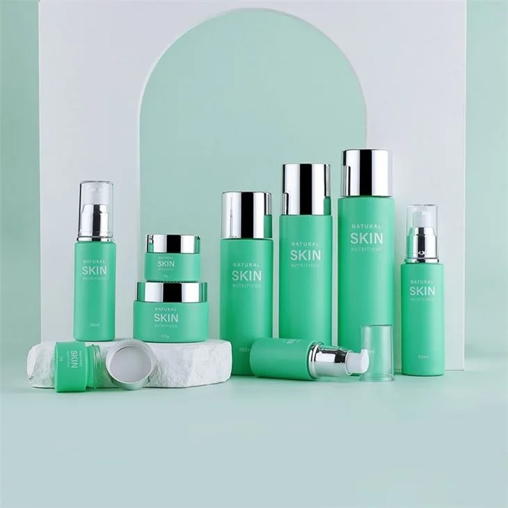 Straight Round Green Cosmetic Packaging 5g 120ml Skincare Set Bottle